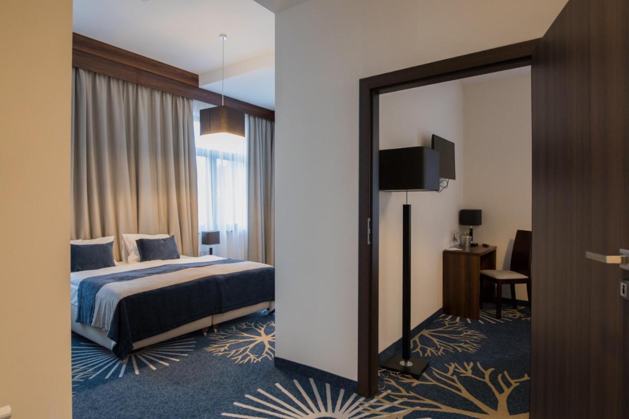 Kasor Resort & Spa Strykow Luaran gambar